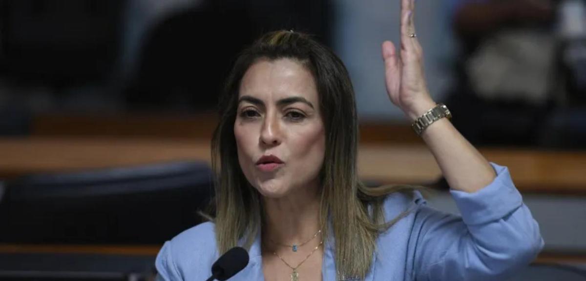 索拉婭·特羅尼克 索拉婭·特羅尼克