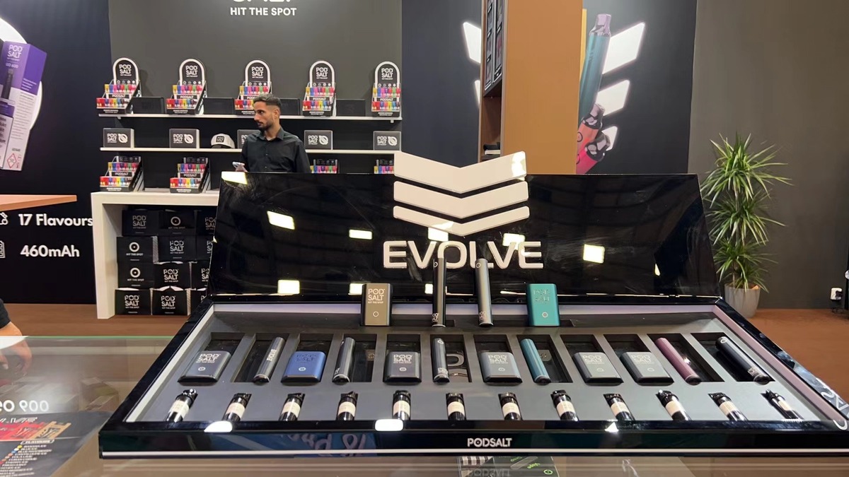 一次性電子煙與換彈式電子霧化煙的區別